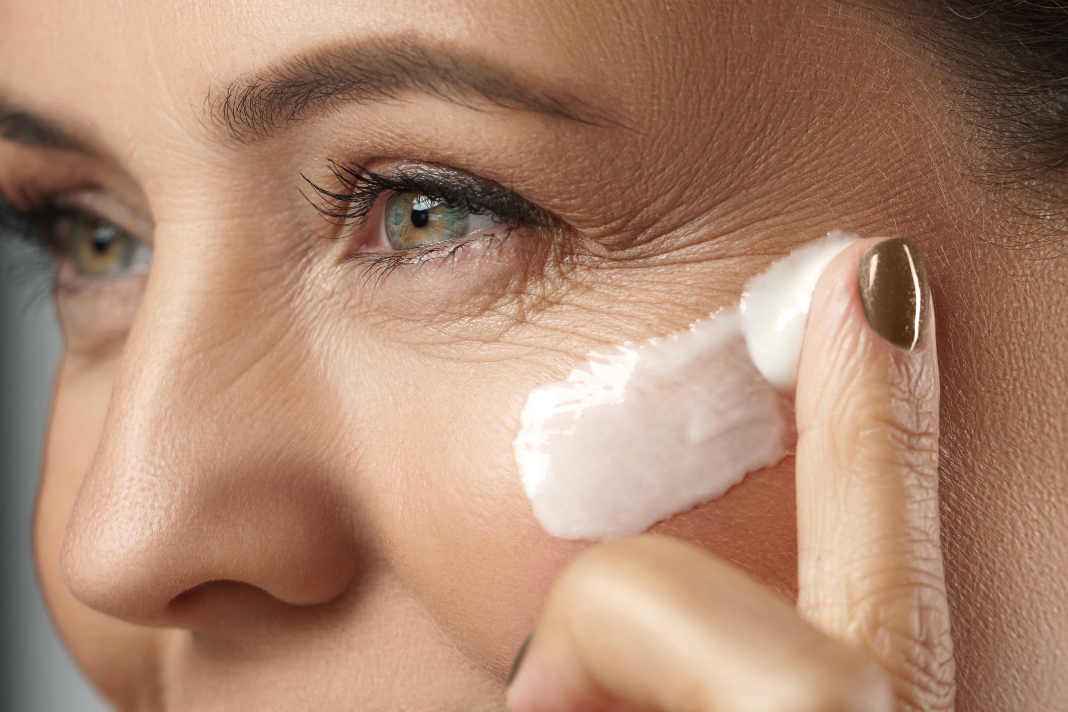 A Pure Strategy to Growing older Pores and skin – Dr. Kellyann A Pure Strategy to Growing older Pores and skin – Dr. Kellyann