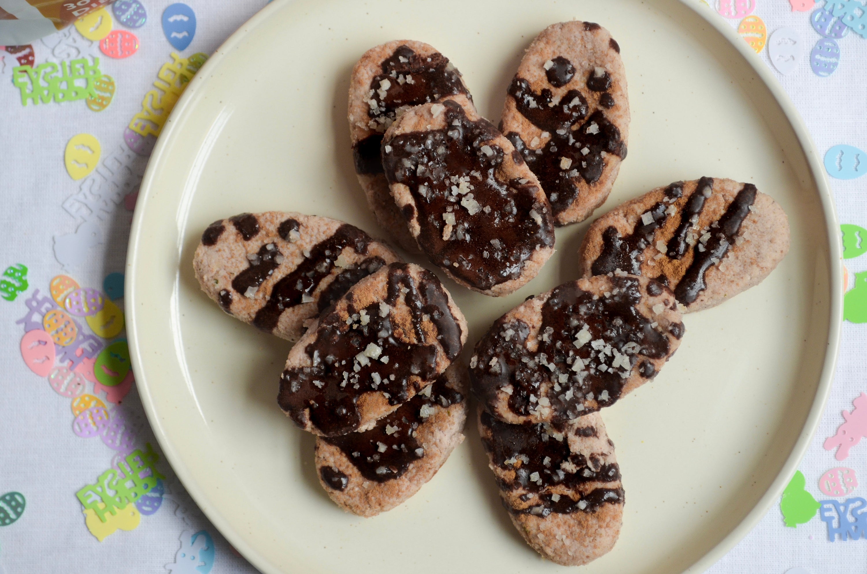 Salted Caramel Protein Bites
