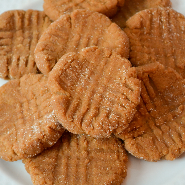 No-Bake Paleo Gingerbread Cookies