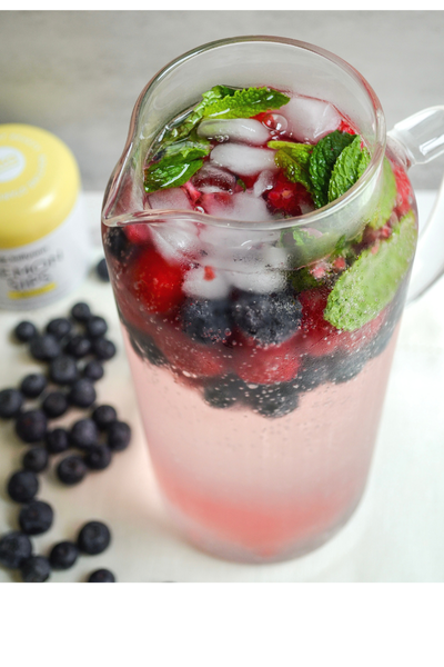 Berry Lemon Sips Spritzer