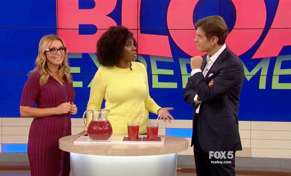 Dr. Kellyann with her Cranberry Bloat Buster Recipe on Dr. Oz