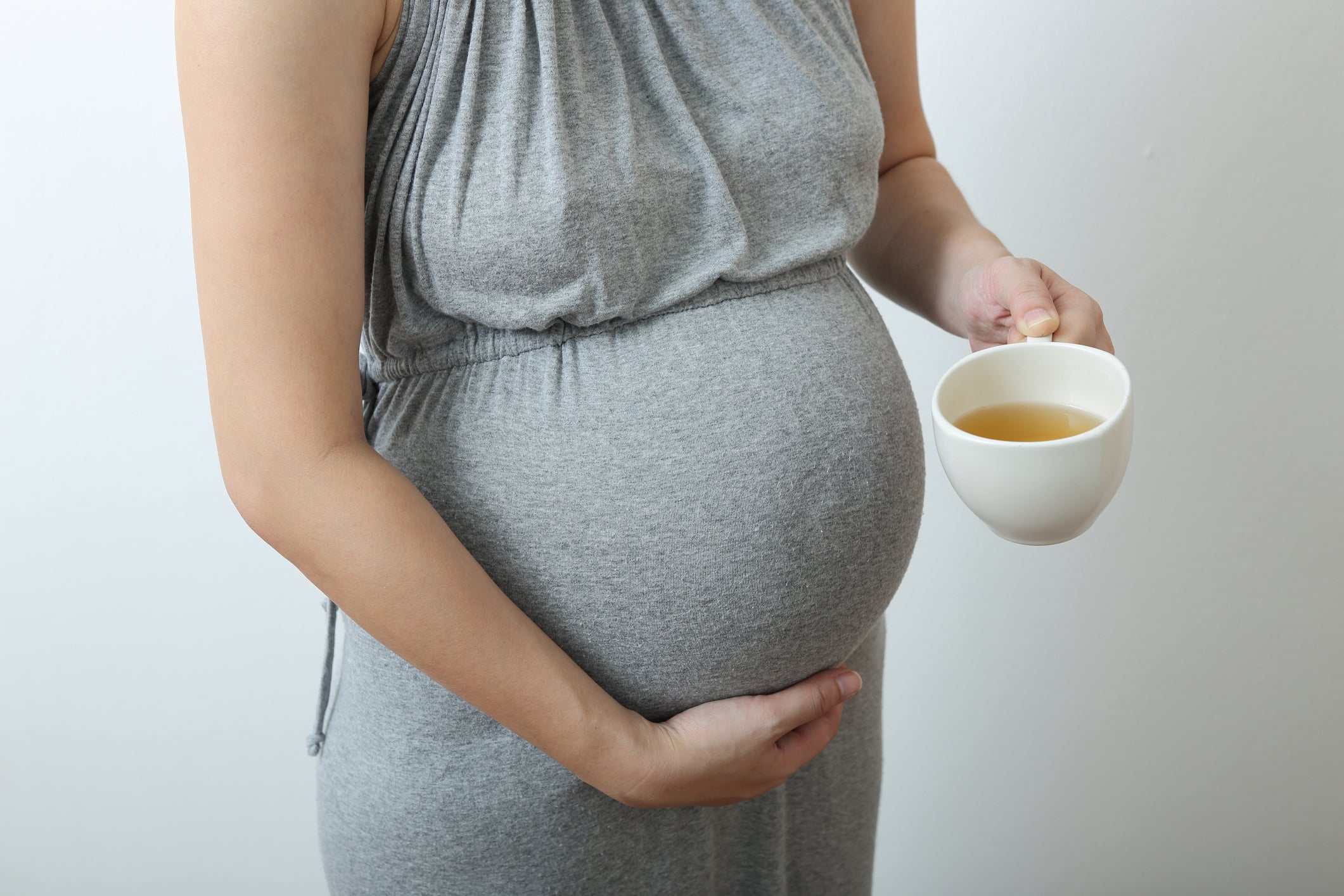 Bone Broth While Pregnant: A Complete Safety Guide