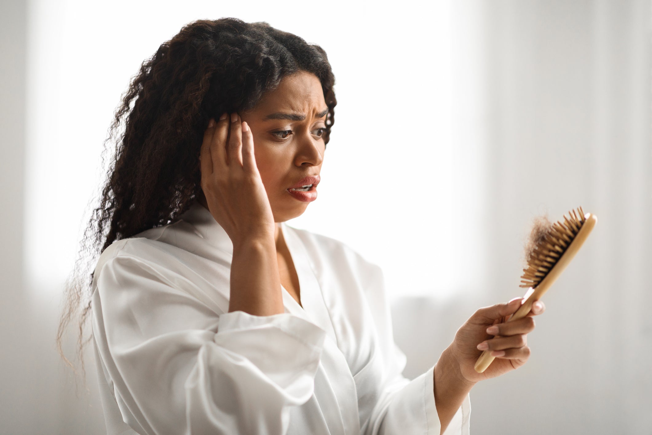 Best Vitamins for Thinning Hair: What Research Suggests Actually Works for Women