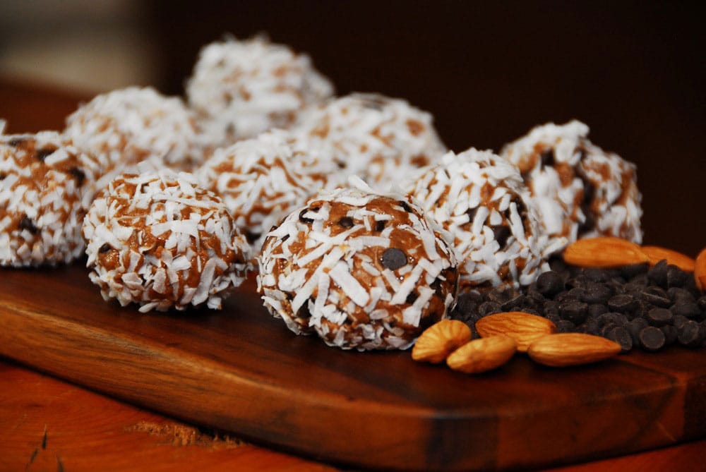 No Bake Paleo Chocolate Sweet Balls