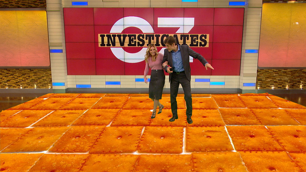 Dr. Kellyann and Dr. Oz on Stage