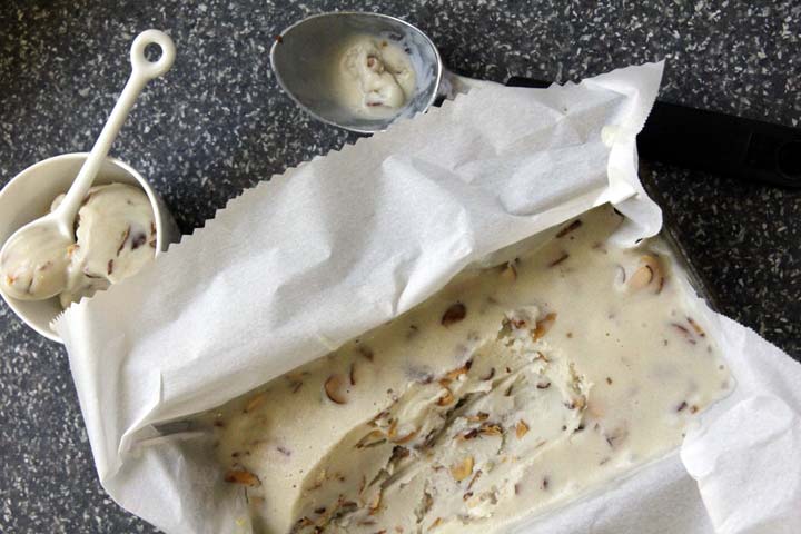 Toasted almond gelato