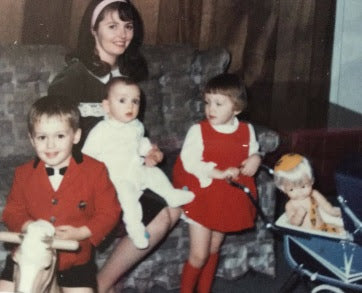 Dr. Kellyann's Christmas Traditions and Memories