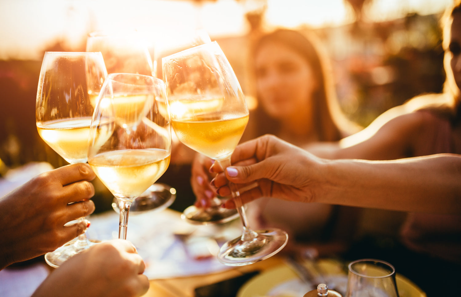 What Alcohol Can You Drink on Keto? 3 Best Options