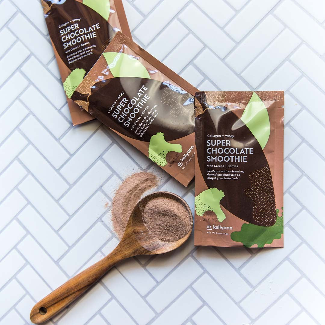 3 Packages of Super Chocolate Smoothie with spoon 